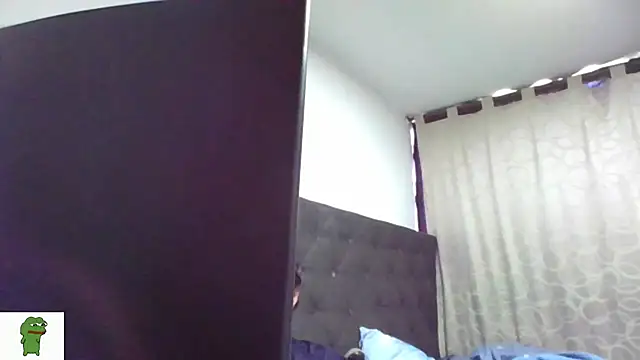 coolfriki online show from July 2026 07:45:01 PM