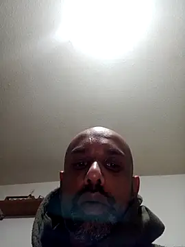 T1T012 online show from April 2026 01:59:02 AM