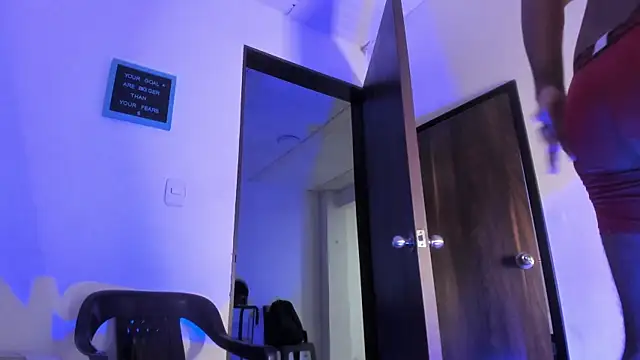 Dann 17  online show from November 2025 10:59:02 AM