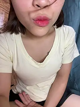 Lyly69699 online show from March 2026 05:22:01 AM