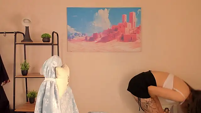 Snapshot of Nuura_Moore chatting on October 2025 01:06:02 AM Nuura Moore online show from October 2025 01:06:02 AM