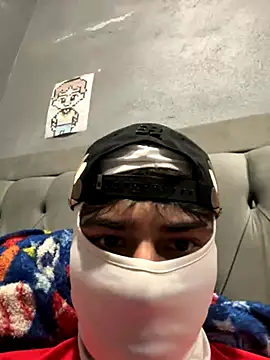 Snapshot of lain213 chatting on October 2025 05:00:02 AM lain213 online show from October 2025 05:00:02 AM