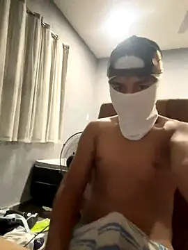 Snapshot of lain213 chatting on October 2025 06:26:02 AM lain213 online show from October 2025 06:26:02 AM