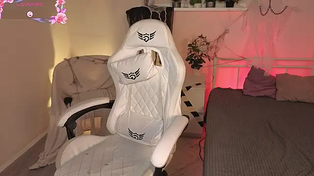 Snapshot of ocean_pleasure chatting on October 2025 09:46:01 PM ocean pleasure online show from October 2025 09:46:01 PM