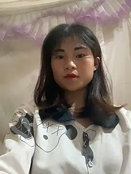 Snapshot of Mylinh- chatting on October 2025 01:53:02 PM Mylinh- online show from October 2025 01:53:02 PM