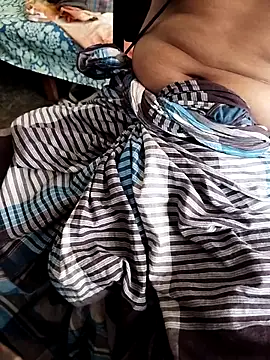 Snapshot of TanjiroCamadoo chatting on October 2025 06:13:02 AM TanjiroCamadoo online show from October 2025 06:13:02 AM