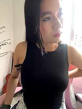 Snapshot of emi_star chatting on November 2025 09:36:02 PM emi star online show from November 2025 09:36:02 PM