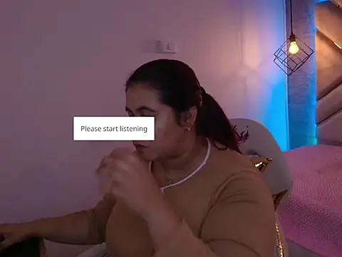 Snapshot of Addyy_02 chatting on October 2025 11:33:02 AM Addyy 02 online show from October 2025 11:33:02 AM