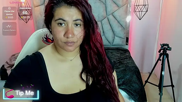 Addyy 02 online show from May 2026 06:47:01 PM