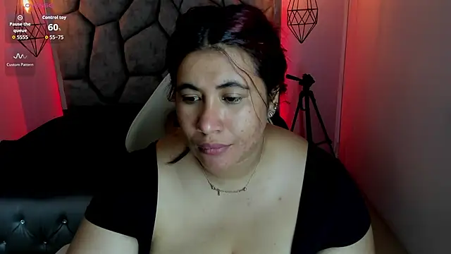 Addyy 02 online show from May 2026 04:02:02 PM