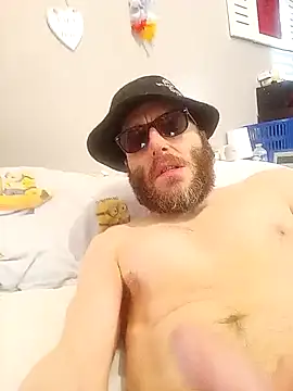 Snapshot of padrecoco chatting on November 2025 02:05:02 PM padrecoco online show from November 2025 02:05:02 PM