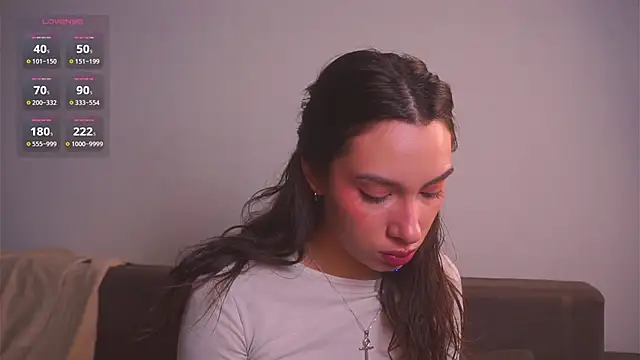 Snapshot of MissyHuf chatting on January 2026 08:41:01 AM MissyHuf online show from January 2026 08:41:01 AM