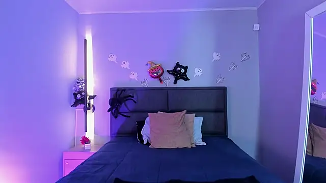 rose more   online show from October 2025 12:17:02 PM