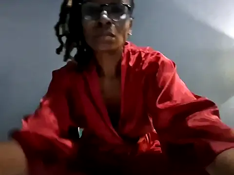 NaughtyCouga online show from April 2026 04:48:02 AM