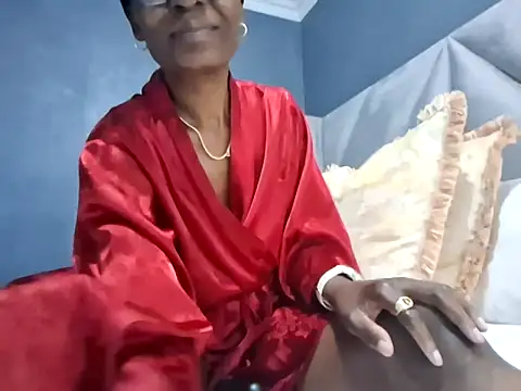 NaughtyCouga online show from May 2026 05:15:02 AM
