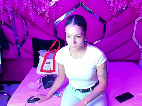 Snapshot of Gisell_Squirt_ chatting on October 2025 11:47:01 AM Gisell Squirt online show from October 2025 11:47:01 AM