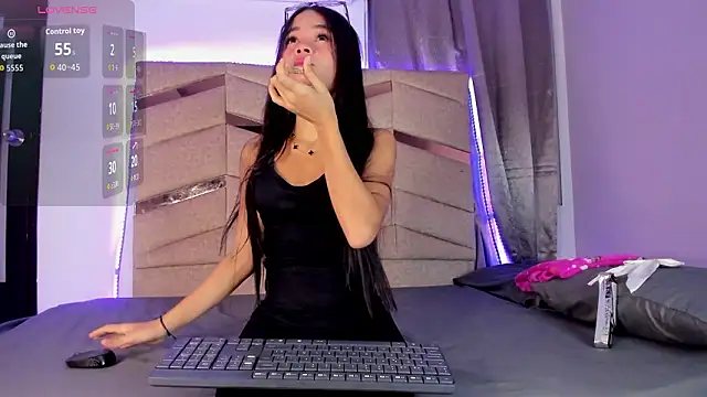 Isis Blaze online show from February 2026 03:36:02 AM