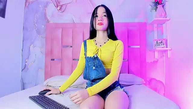 Isis Blaze online show from May 2026 03:24:02 AM