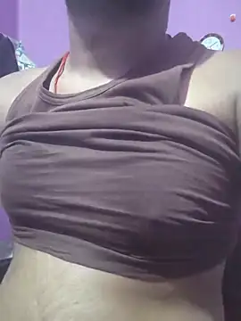 Snapshot of Y0ur_Slave chatting on November 2025 11:33:02 AM Y0ur Slave online show from November 2025 11:33:02 AM