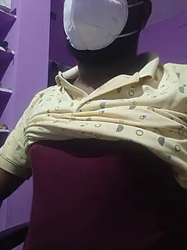 Snapshot of Y0ur_Slave chatting on January 2026 05:07:02 PM Y0ur Slave online show from January 2026 05:07:02 PM