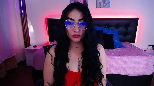SeleneMore online show from July 2026 10:23:01 PM