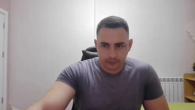 Snapshot of mastermute chatting on May 2026 05:30:02 PM mastermute online show from May 2026 05:30:02 PM