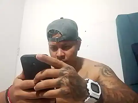 jordan bigcock  online show from February 2026 12:07:01 AM