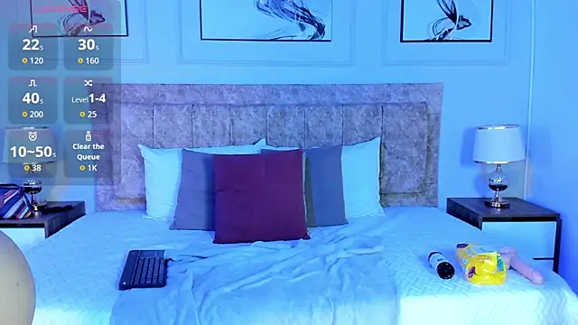 celeste collins  online show from November 2025 12:04:01 PM