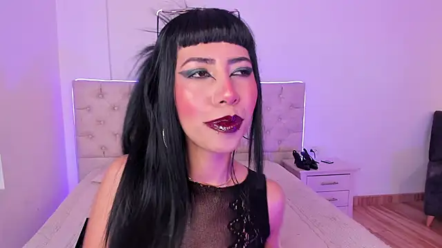 Nina fox 0691 online show from May 2026 03:17:01 PM