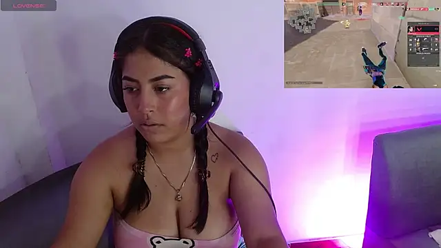 Snapshot of mariam_ferrer chatting on October 2025 08:17:02 PM mariam ferrer online show from October 2025 08:17:02 PM