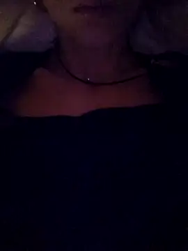 SuperValentina online show from February 2026 10:33:01 PM