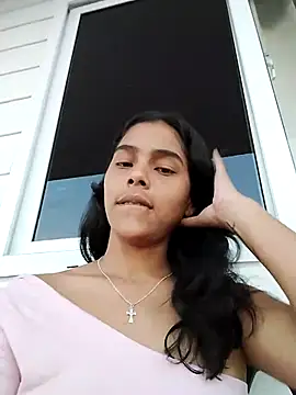 Emily playboy1 online show from October 2025 09:42:01 PM