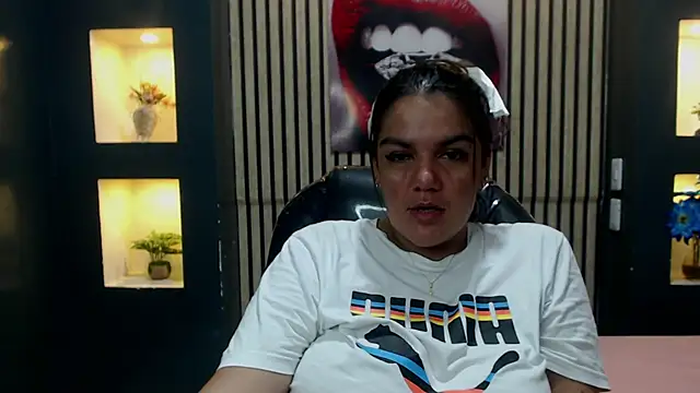 Snapshot of ruby_jimenez19 chatting on October 2025 09:37:01 PM ruby jimenez19 online show from October 2025 09:37:01 PM