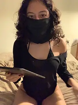 alicacua online show from October 2025 04:12:01 AM