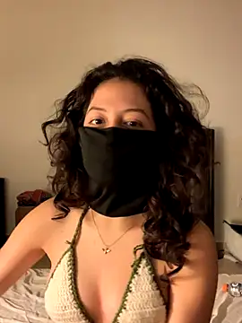 alicacua online show from October 2025 06:02:02 AM