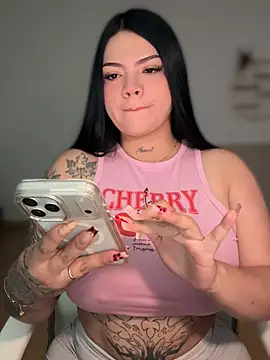 dulcemarianh  online show from June 2026 04:10:01 AM