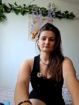 Nika aa online show from April 2026 12:15:01 PM