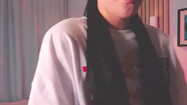 Snapshot of hellowianny chatting on October 2025 03:55:02 PM hellowianny online show from October 2025 03:55:02 PM