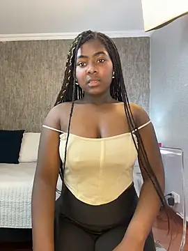 KarinaFlowers  online show from May 2026 12:12:02 PM