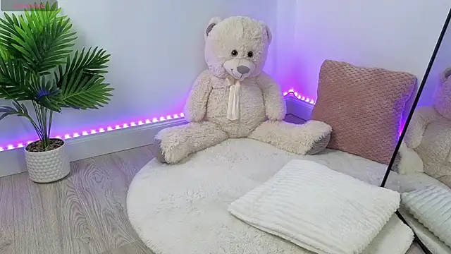 Snapshot of Alexaaa01_ chatting on October 2025 12:50:02 PM Alexaaa01 online show from October 2025 12:50:02 PM