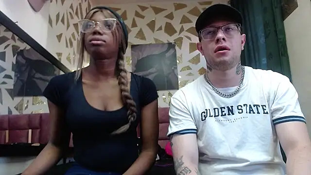 ashanti-and-alejo online show from October 2025 12:15:01 PM