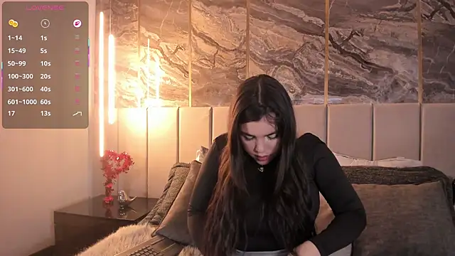 Snapshot of Isabella_LaRue chatting on October 2025 04:05:01 PM Isabella LaRue online show from October 2025 04:05:01 PM