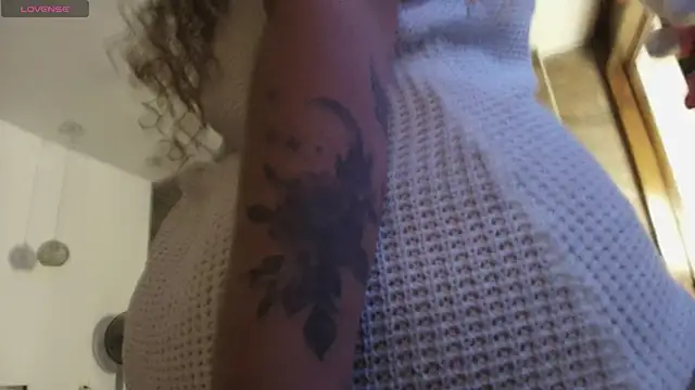 Rosee smith  online show from May 2026 02:30:01 AM