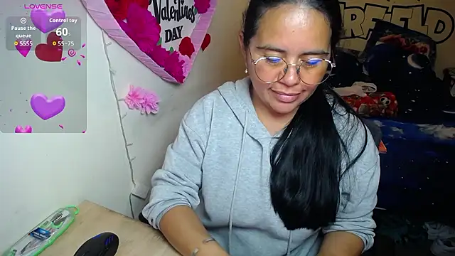 Snapshot of Miss__kendra_ chatting on March 2026 01:05:02 AM Miss kendra online show from March 2026 01:05:02 AM