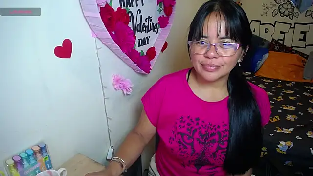 Snapshot of Miss__kendra_ chatting on May 2026 11:39:02 AM Miss kendra online show from May 2026 11:39:02 AM