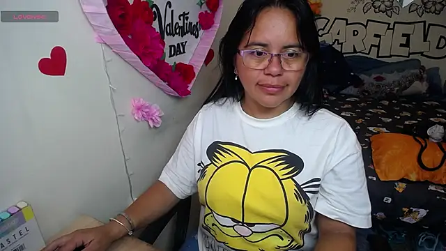Snapshot of Miss__kendra_ chatting on May 2026 02:35:01 PM Miss kendra online show from May 2026 02:35:01 PM