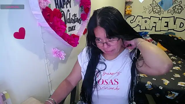 Snapshot of Miss__kendra_ chatting on May 2026 11:27:02 AM Miss kendra online show from May 2026 11:27:02 AM