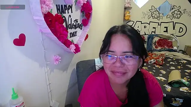 Snapshot of Miss__kendra_ chatting on June 2026 11:33:01 AM Miss kendra online show from June 2026 11:33:01 AM