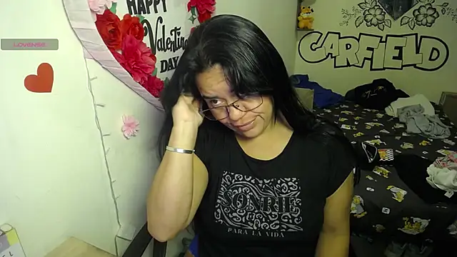Snapshot of Miss__kendra_ chatting on July 2026 10:43:02 AM Miss kendra online show from July 2026 10:43:02 AM