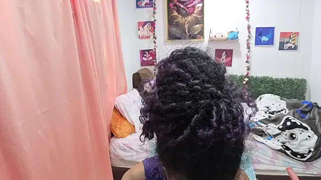 thianahorny online show from July 2026 07:38:01 PM